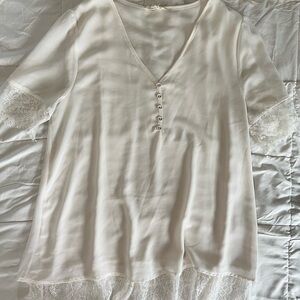 Entro Cream 3/4 Sleeve Relaxed Blouse